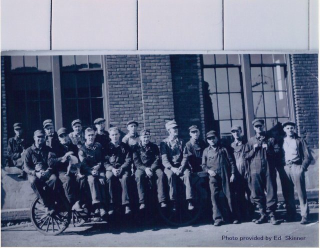 cherokeeicrrshopcrew1934.jpg